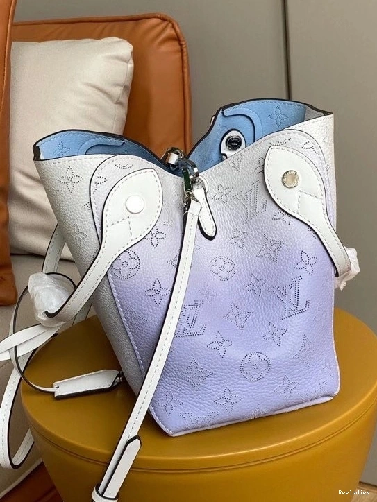 Fake Louis Bags LOUIS PM VUITTON HINA 0817